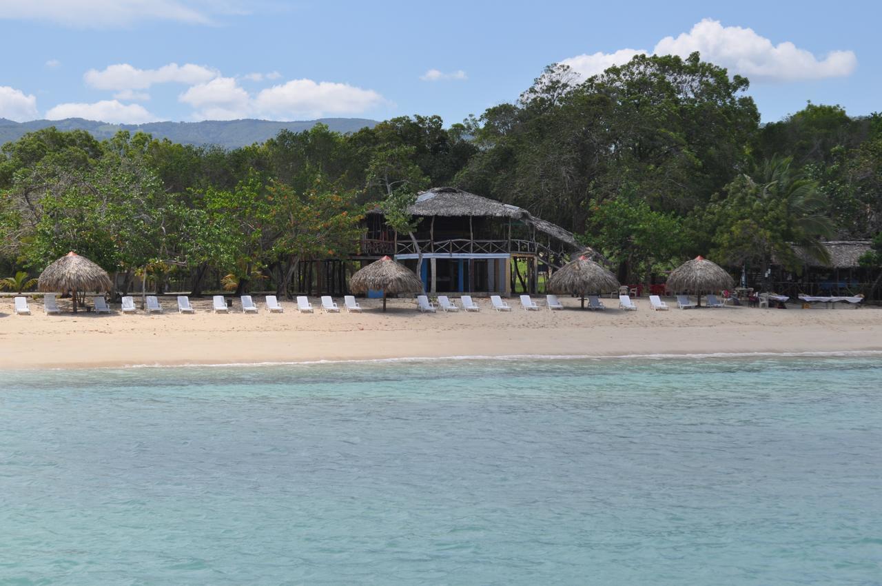 Paradise Island Beach Resort ปุนตารูเซีย ภายนอก รูปภาพ